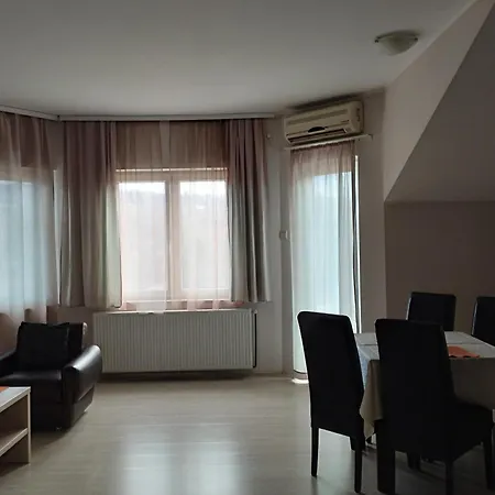 Apartment Apartments Vila Vrdnik Vrdnik