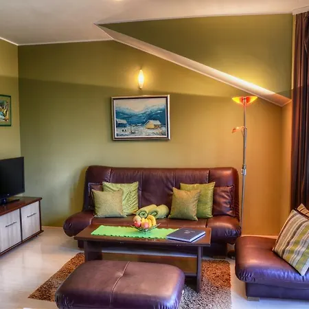 Apartment Apartments Vila Vrdnik
