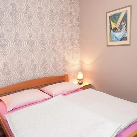 Daire Apartments Vila Vrdnik *