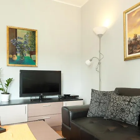 Apartments Vila Vrdnik 브르드니크