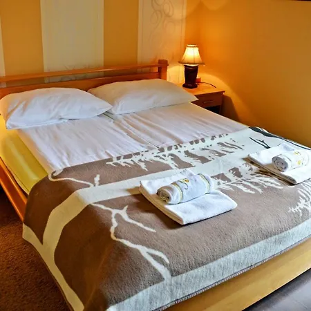 Apartments Vila Vrdnik Daire