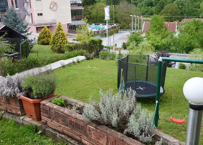 Apartments Vila Vrdnik